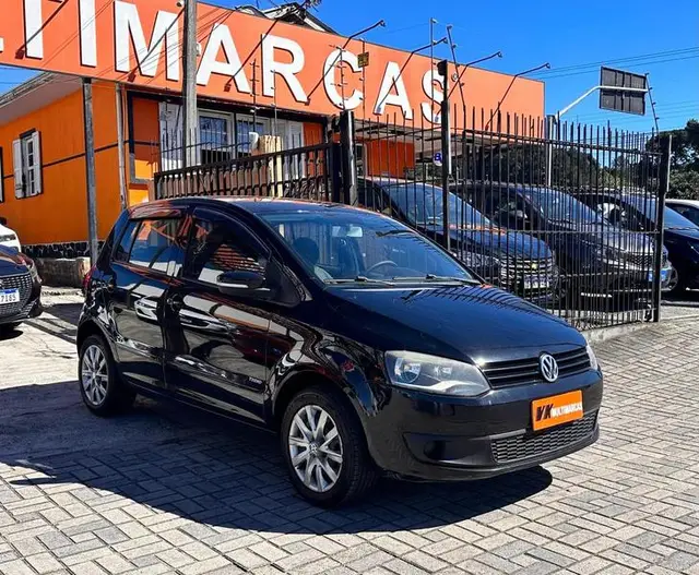 Carro Volkswagen Fox 2013 1.0 TEC (Flex) 2p