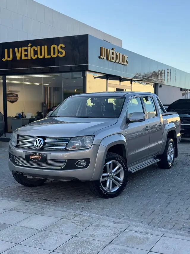 Carro Volkswagen Amarok 2015 2.0 CD 4x4 TDi Highline (Aut)
