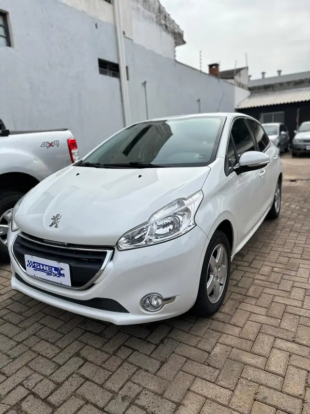 Carro Peugeot 208 2014 Active 1.5 8V (Flex)