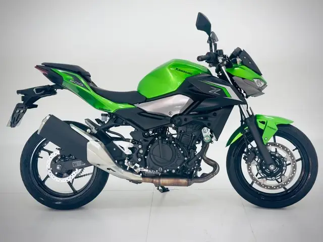Moto Kawasaki Z 2025 500