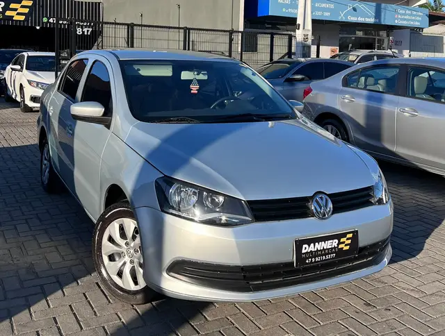 Carro Volkswagen Voyage 2016 1.6 Trendline (Flex)