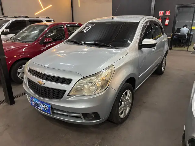 Carro Chevrolet Agile 2010 LTZ 1.4 8V (Flex)