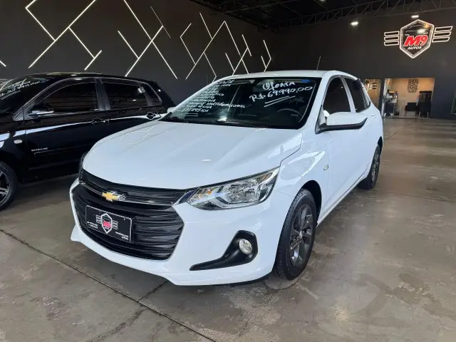 Carro Chevrolet Onix 2021 LTZ 1.0 Turbo (Aut.)