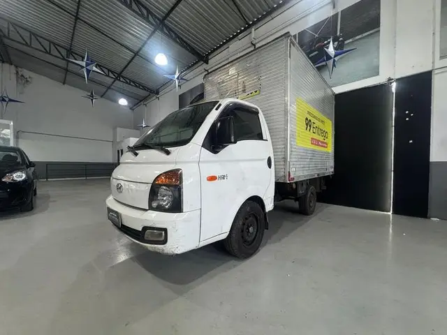 Caminhão Hyundai HR 2013 HD 2.5 TCI Longo sem Cacamba