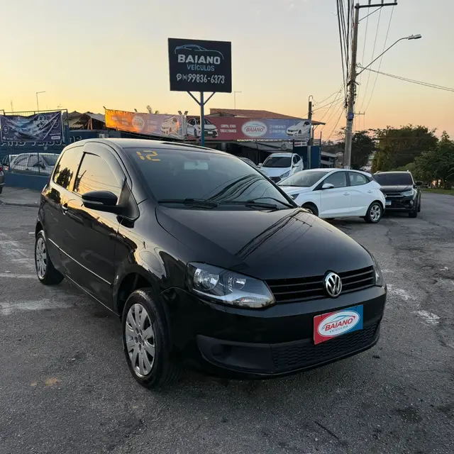 Carro Volkswagen Fox 2012 1.0 8V (Flex) 2p