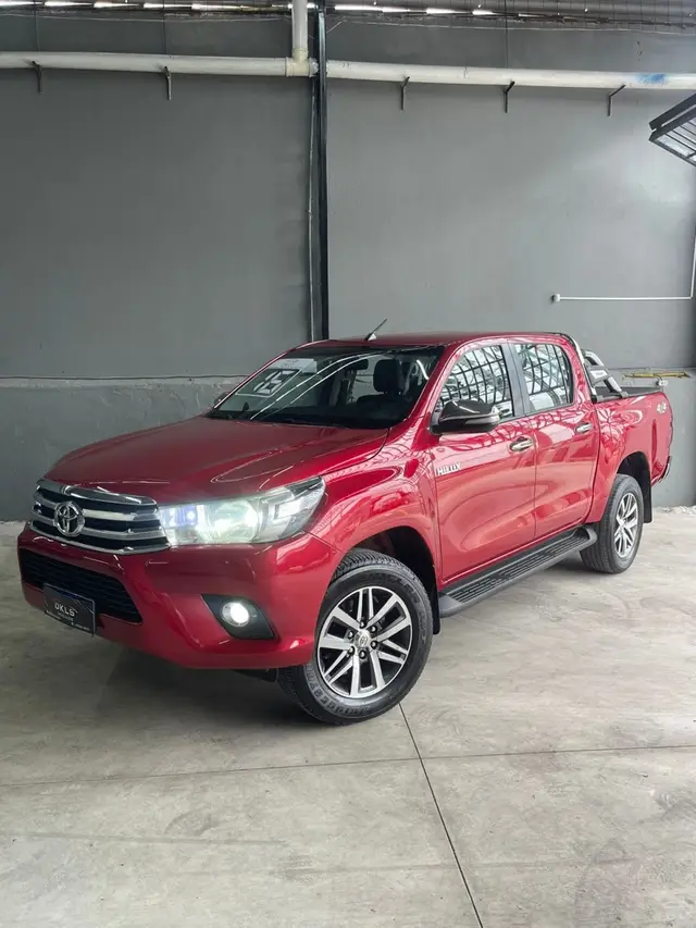 Carro Toyota Hilux Cabine Dupla 2016 Hilux 2.8 TDI SRV CD 4x4 (Aut)