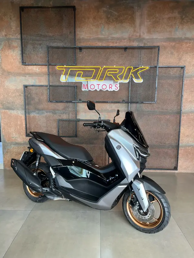 Moto Yamaha NMax 2025 Connected 160 ABS