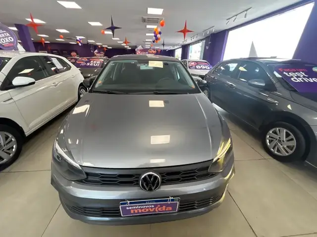 Carro Volkswagen Polo 2024 Track 1.0 Flex 12V 5p