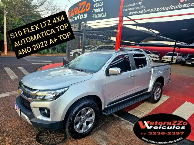 Carro Chevrolet S10 Cabine Dupla 2022 LTZ 2.5