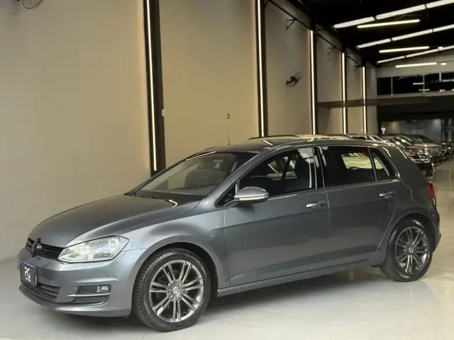 Carro Volkswagen Golf 2015 Comfortline 1.4 TSi