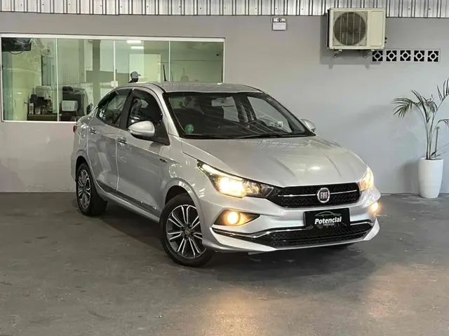 Carro Fiat Cronos 2019 1.8 Precision E.Torq AT6 (Flex)