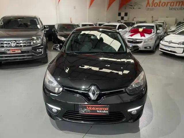 Carro Renault Fluence 2018 Sed. Dynamique 2.0 16V FLEX (Aut.)