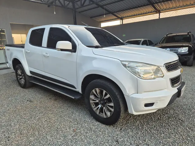 Carro Chevrolet S10 Cabine Dupla 2013 S10 2.8 CTDI LT 4WD (Cabine Dupla)