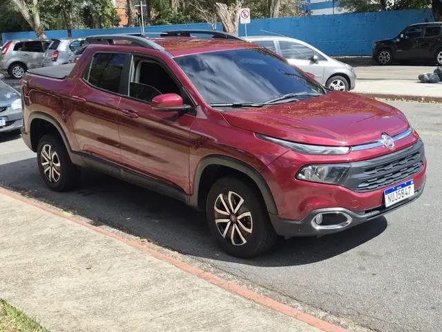 Carro Fiat Toro 2019 Freedom 1.8 AT6 4x2 (Flex)