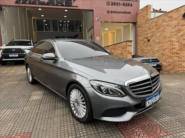 Carro Mercedes-Benz Classe C 2018 C 180 Exclusive FlexFuel