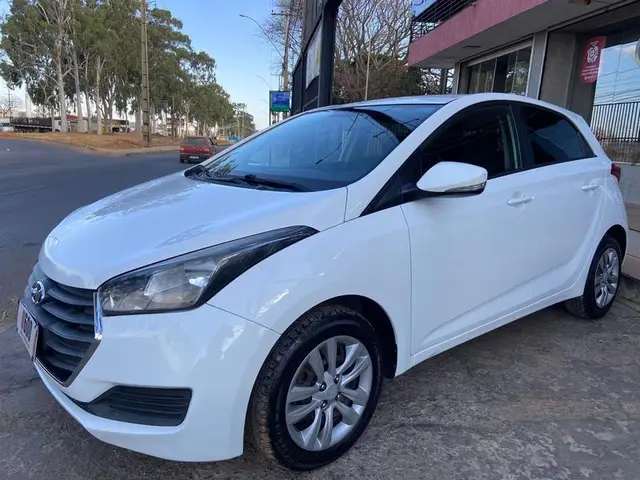 Carro Hyundai HB20 2017 1.0 Comfort Plus (Flex)