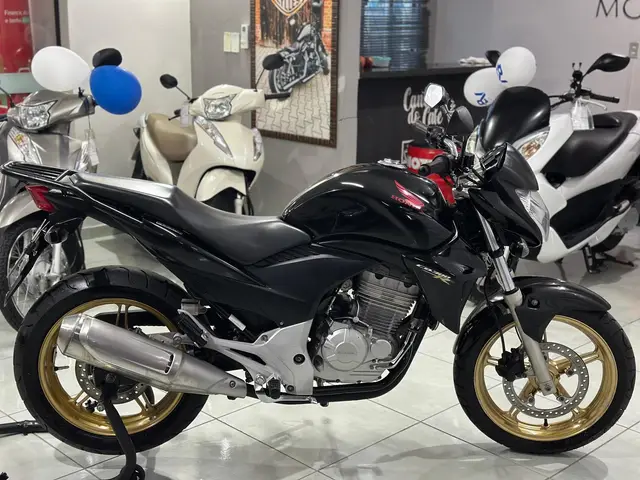 Moto Honda CB 300R 2015 (ABS)