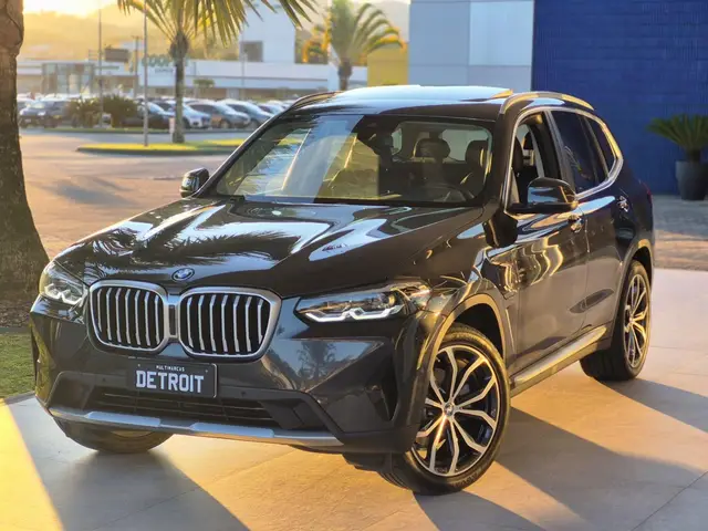 Carro BMW X3 2023 xDrive30e X Line 2.0 Turbo (Aut.) (Híb.)