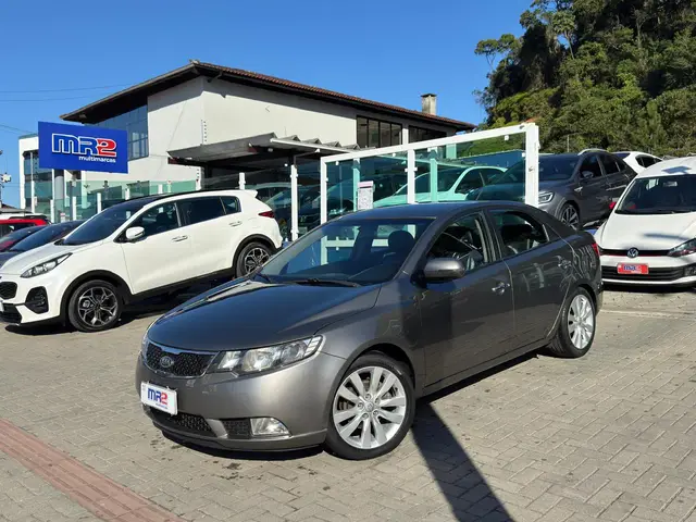 Carro Kia Cerato 2012 1.6 16V (Aut)