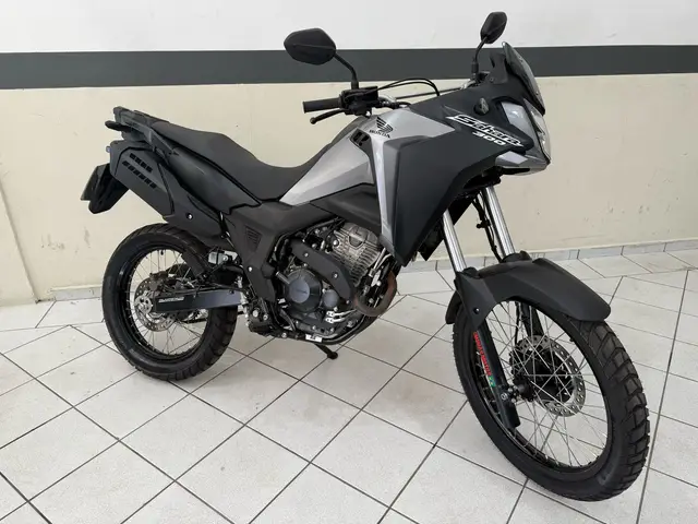 Moto Honda XRE Sahara 300 2025 ABS