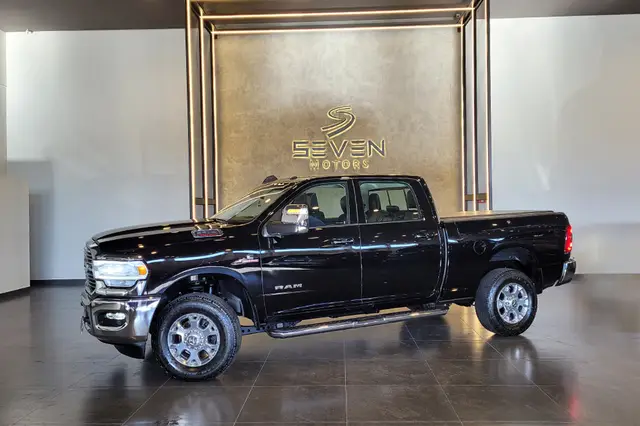 Carro RAM 2500 2024 Laramie 6.7 4X4