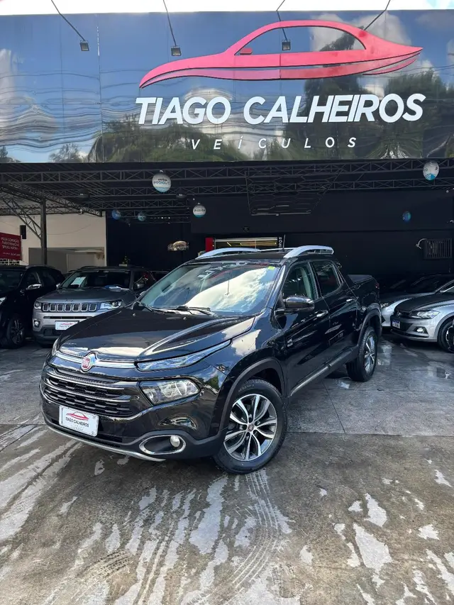 Carro Fiat Toro 2019 Volcano 2.0 diesel AT9 4x4