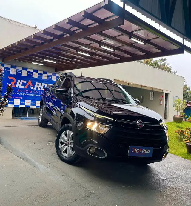 Carro Fiat Toro 2019 Freedom 1.8 AT6 4x2 (Flex)