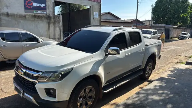 Carro Chevrolet S10 Cabine Dupla 2022 S10 2.5 ECOTEC SIDI LT 4WD (Cabine Dupla) (Aut)