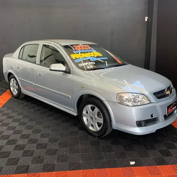Carro Chevrolet Astra Sedan 2007 Advantage 2.0 (Flex)