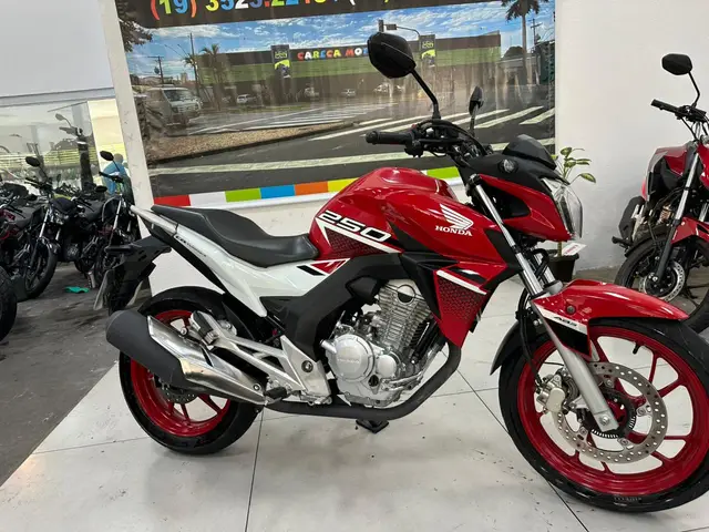 Moto Honda CB 250F Twister 2022 (CBS)