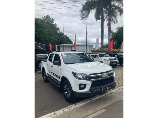 Carro Chevrolet S10 Cabine Dupla 2024 LS 2.8 Turbodiesel