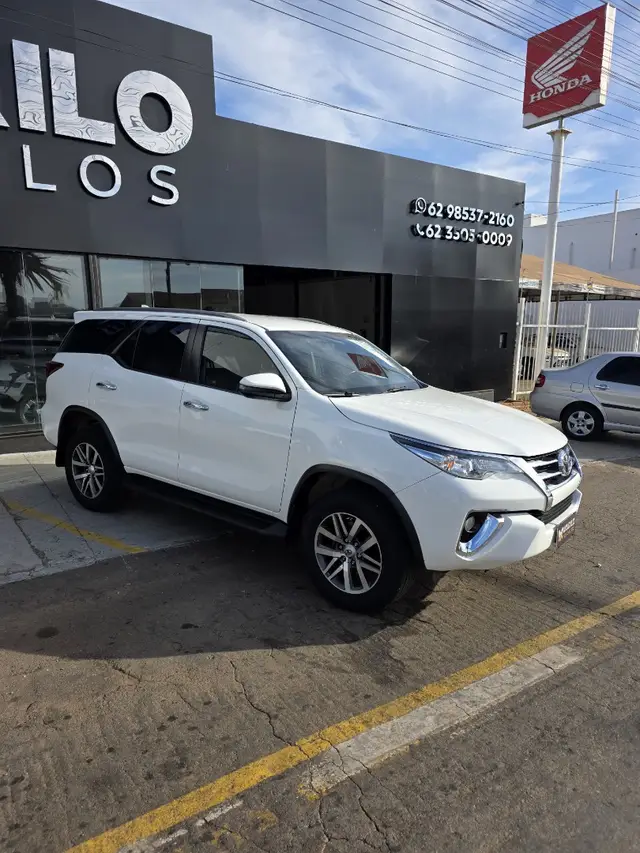 Carro Toyota SW4 2020 2.7 SRV 7L 4x2 (Aut) (Flex)