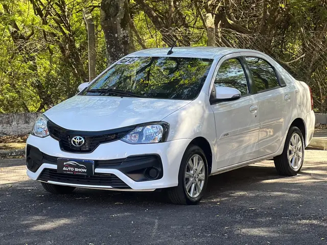 Carro Toyota Etios 2020 X Plus 1.5 (Aut) (Flex)