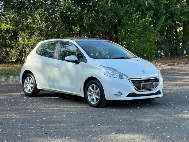 Carro Peugeot 208 2015 Allure 1.5 8V (Flex)