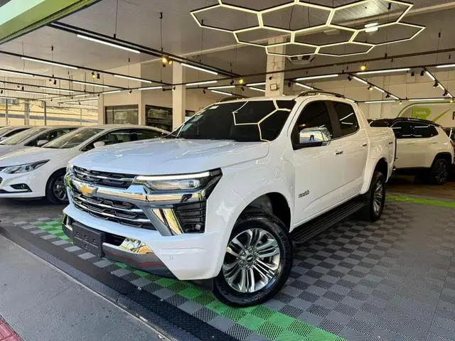 Carro Chevrolet S10 Cabine Dupla 2025 High Country 2.8 Turbodiesel (Aut.)
