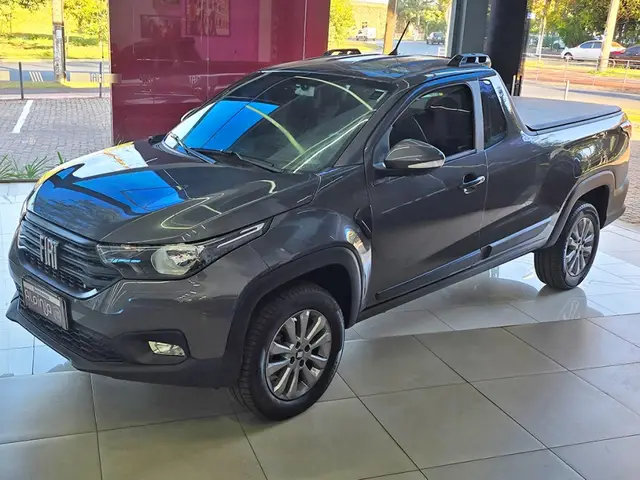 Carro Fiat Strada 2024 Freedom 1.3 CS Plus (Flex)