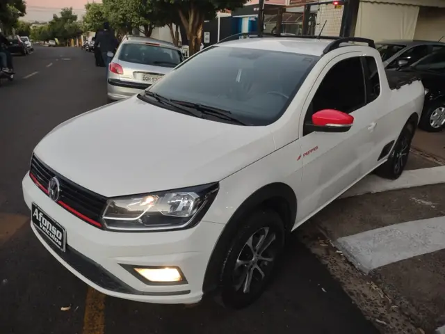 Carro Volkswagen Saveiro 2018 Pepper 1.6 MSI CE (Flex)