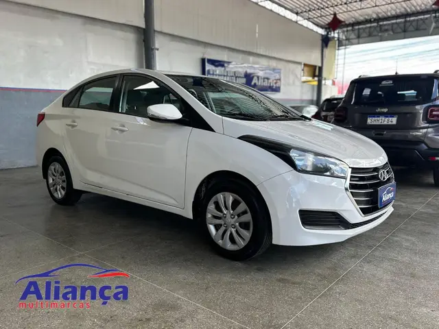 Carro Hyundai HB20S 2017 1.0 Comfort Style (Flex)
