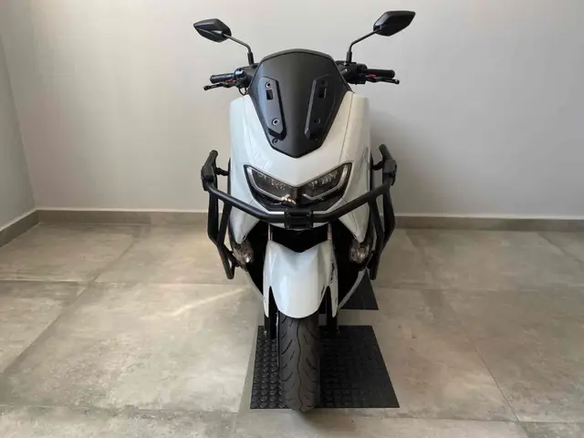Moto Yamaha NMax 2022 160 ABS