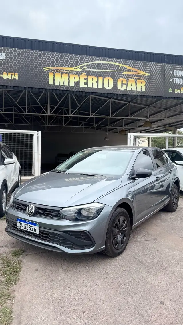 Carro Volkswagen Polo 2023 Track 1.0 Flex 12V 5p