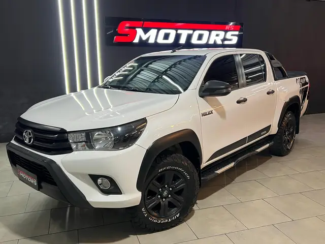 Carro Toyota Hilux Cabine Dupla 2018 Hilux 2.8 TDI STD CD 4x4