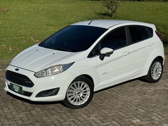 Carro Ford New Fiesta Sedan 2017 New Fiesta Fiesta 1.6 Titanium Plus (Aut) (Flex)