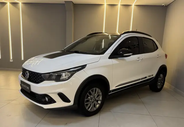 Carro Fiat Argo 2020 1.8 Trekking (Aut) (Flex)