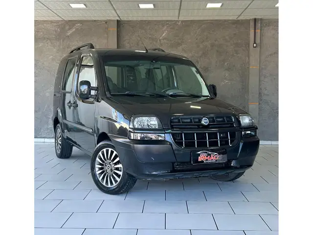 Carro Fiat Doblò 2007 HLX 1.8 8V (Flex)