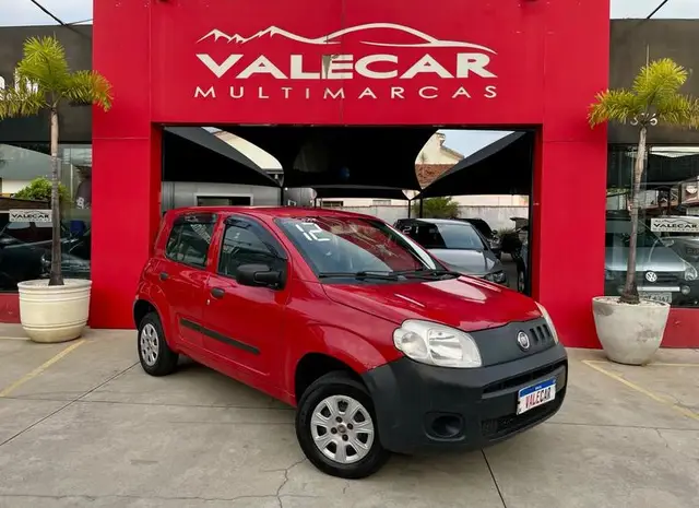 Carro Fiat Uno 2012 Vivace 1.0 8V (Flex) 4p