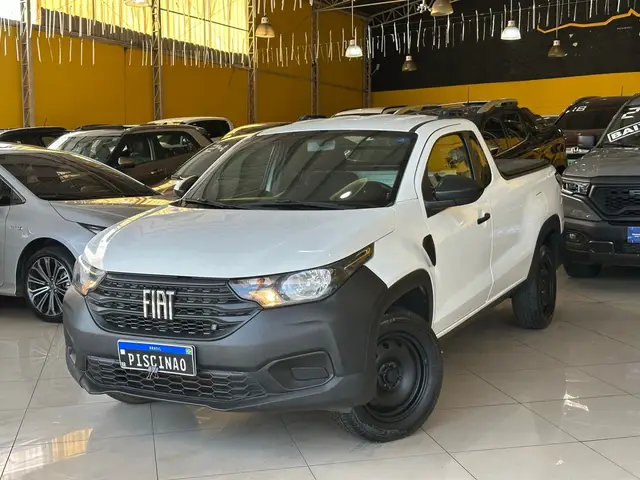 Carro Fiat Strada 2023 Endurance 1.4 Cabine Plus (Flex)