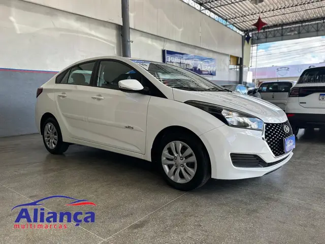 Carro Hyundai HB20S 2019 1.0 Comfort Plus (Flex)