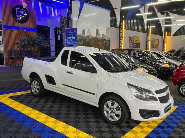 Carro Chevrolet Montana Combo 2013 LS 1.4 (Flex)