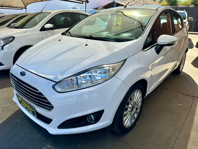 Carro Ford New Fiesta Hatch 2014 New Fiesta Titanium 1.6 16V PowerShift