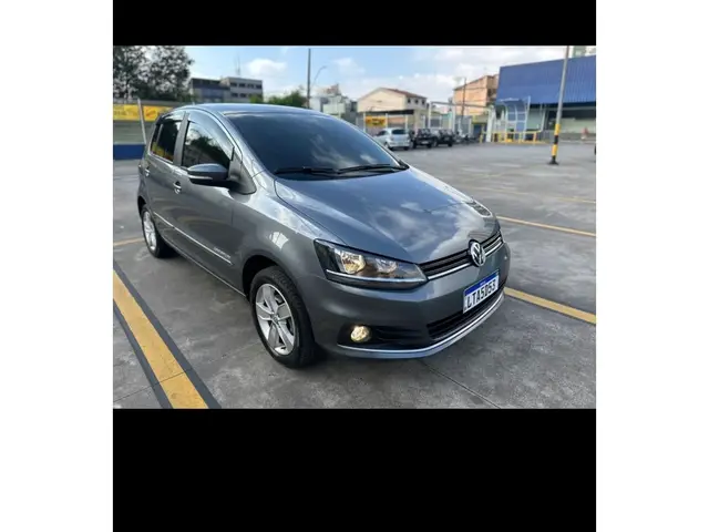 Carro Volkswagen Fox 2017 1.6 MSI Comfortline (Flex)